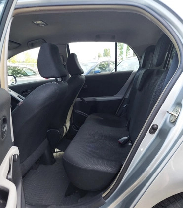 Toyota Yaris cena 23900 przebieg: 147326, rok produkcji 2010 z Rydułtowy małe 436